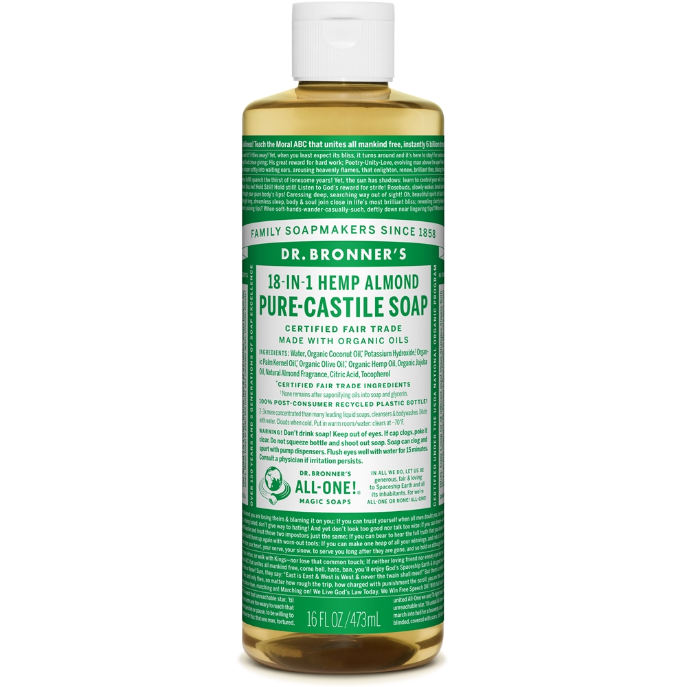 Dr. Bronner's 18-in-1 Almond Pure-Castile Soap.Deze vloeibare zeep heeft een warme geur en geeft comfort, is licht zoet zoals marsepein of amaretto!Dr. Bronner's 18-in-1 Pure-Castile Soaps zijn goed voor zowat elke reinigingstaak. Gezicht, lichaam, haar, voedsel, afwas, wasmiddel, dweilen, huisdieren: maak uw huis en lichaam schoon zonder synthetische conserveringsstoffen, schoonmaakmiddelen of schuimmiddelen. Inhoudstoffen: water, biologische Kokosolie, Kaliumhydroxide, biologische Palmpitolie, biologische Olijfolie, biologische Eucalyptusolie, biologische Hennepolie, biologische Jojoba-olie, Citroenzuur en Tocopherol.
